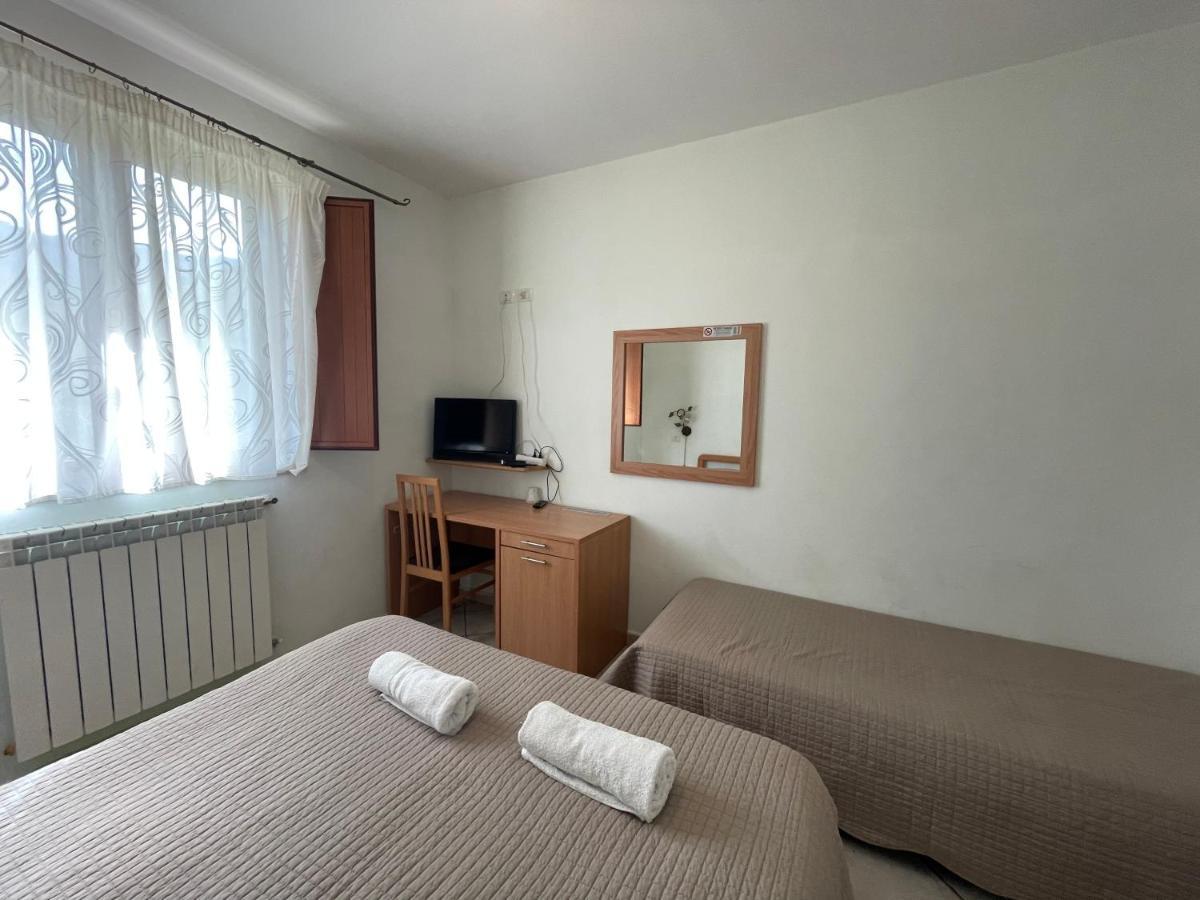 圣马西莫Agriturismo Le Due Arcate别墅 外观 照片