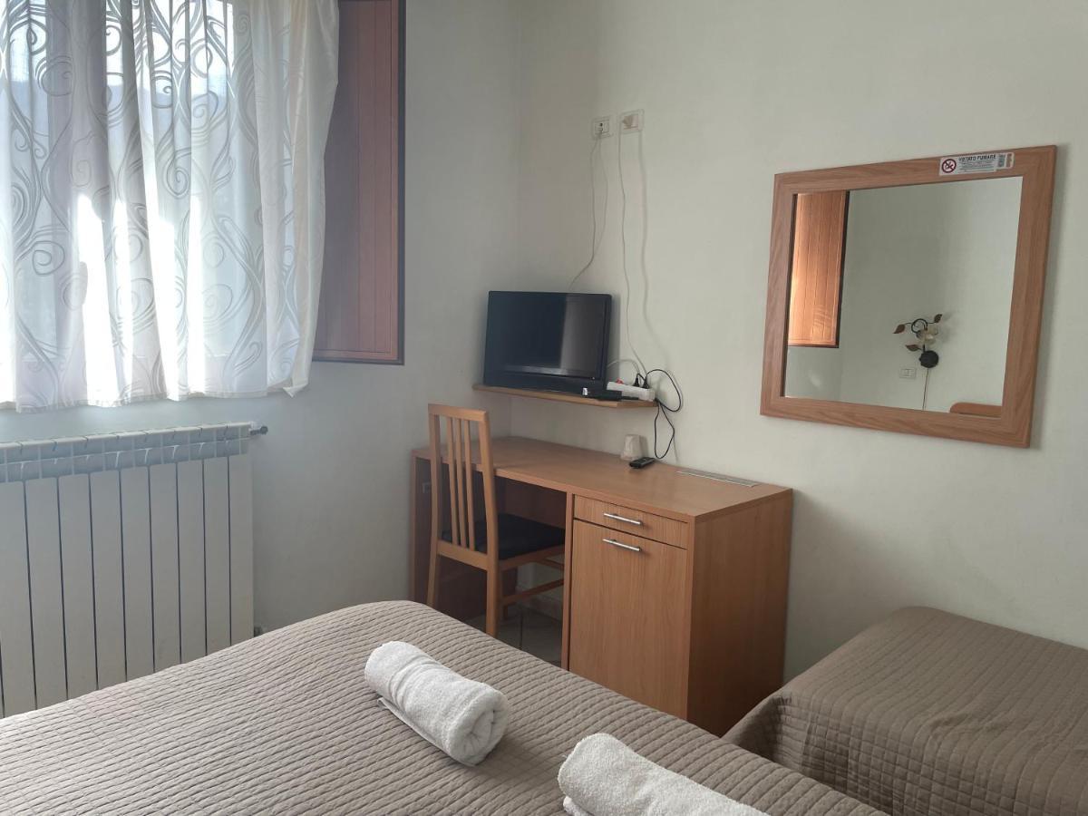 圣马西莫Agriturismo Le Due Arcate别墅 外观 照片